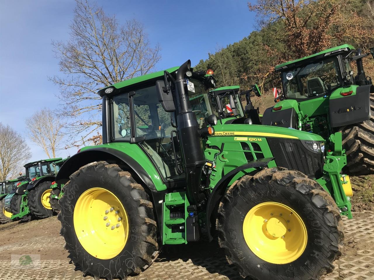 Traktor of the type John Deere 6110M, Neumaschine in Teichröda (Picture 1)