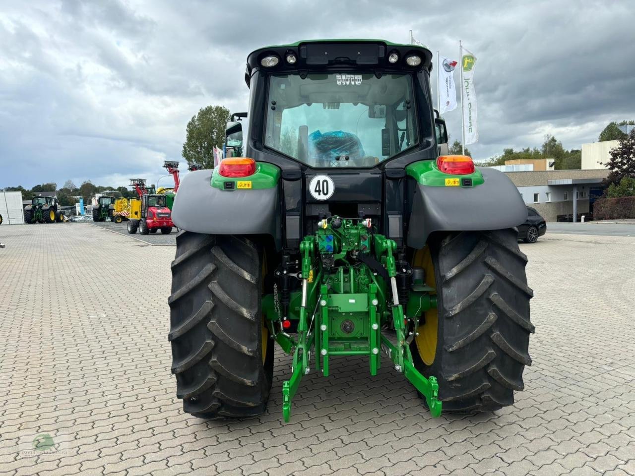 Traktor typu John Deere 6110M, Neumaschine v Münchberg (Obrázek 3)