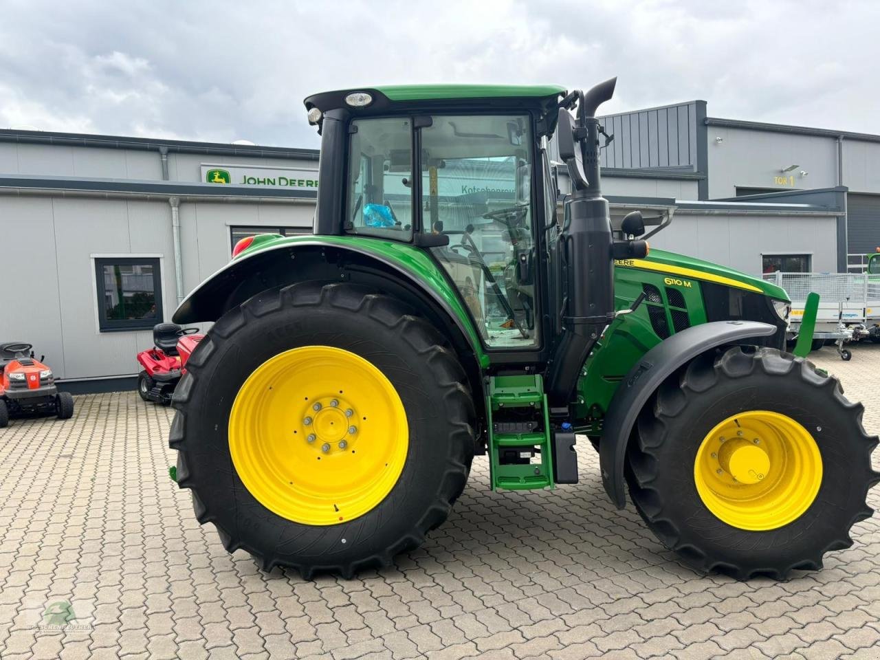 Traktor typu John Deere 6110M, Neumaschine v Münchberg (Obrázek 4)