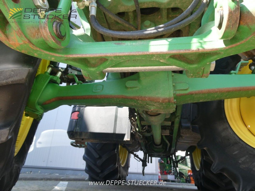 Traktor van het type John Deere 6110M, Gebrauchtmaschine in Lauterberg/Barbis (Foto 12)