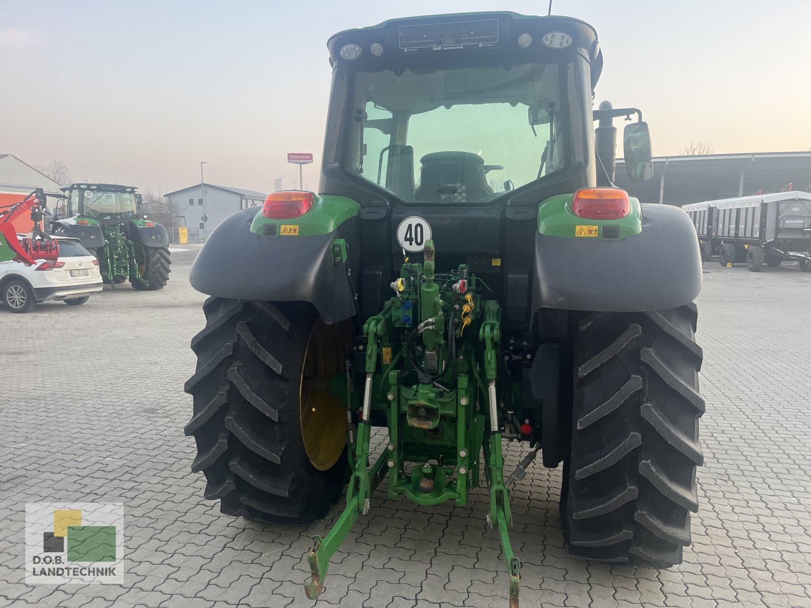 Traktor του τύπου John Deere 6110M, Gebrauchtmaschine σε Langweid am Lech (Φωτογραφία 4)