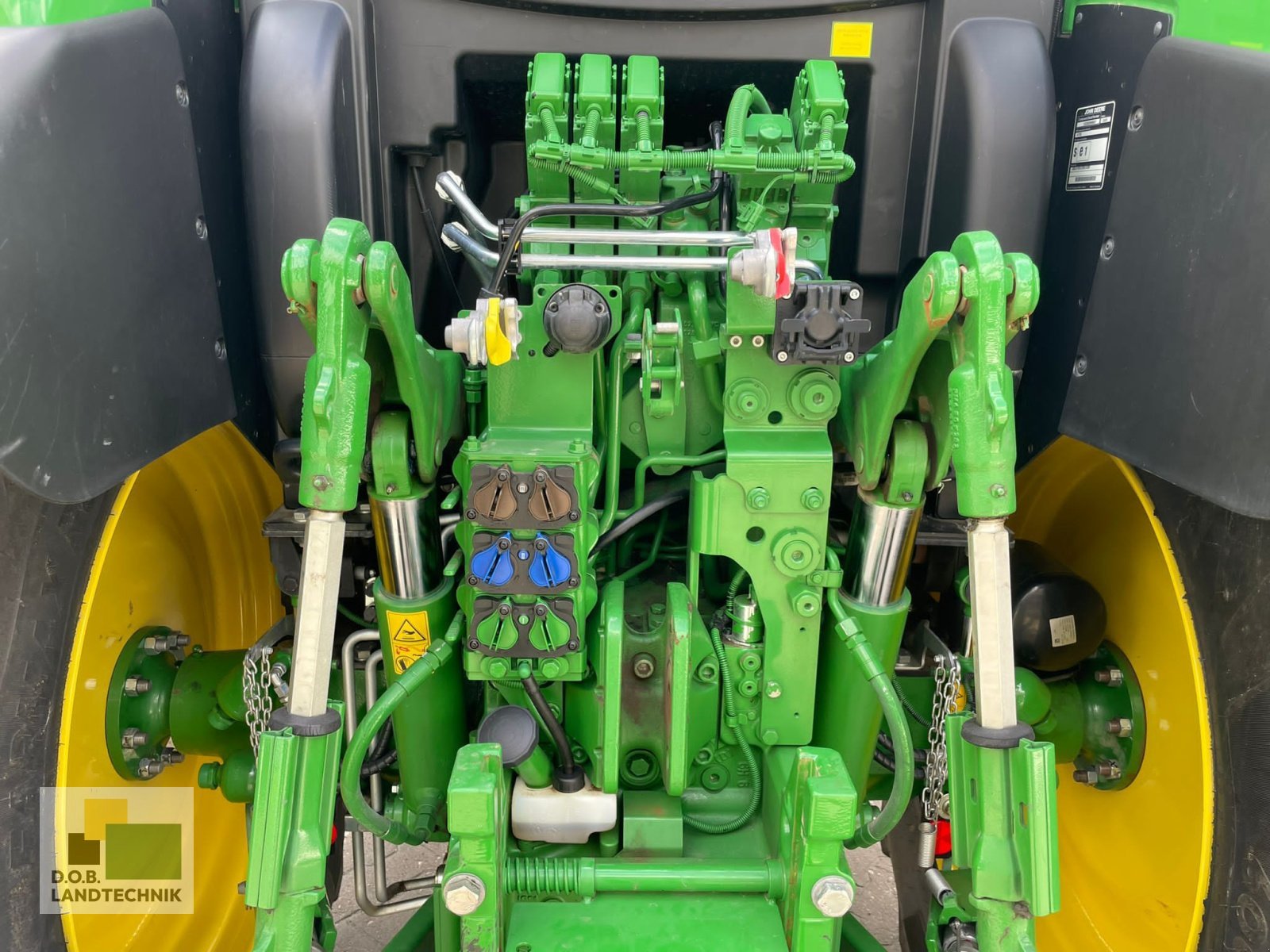 Traktor del tipo John Deere 6110R 6110 R, Gebrauchtmaschine en Regensburg (Imagen 5)