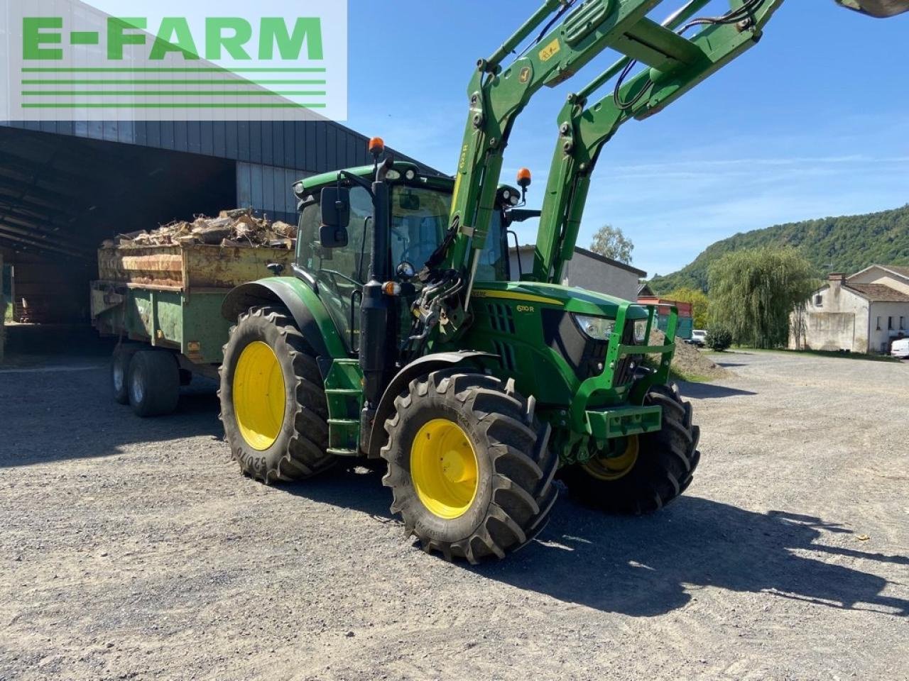 Traktor typu John Deere 6110r ( destockage ), Gebrauchtmaschine v Ytrac (Obrázek 2)