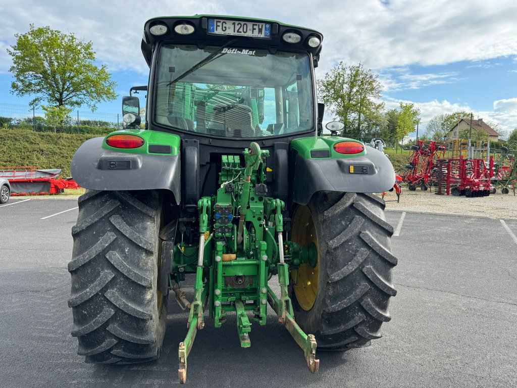 Traktor типа John Deere 6110R (  DESTOCKAGE ), Gebrauchtmaschine в MAURIAC (Фотография 7)