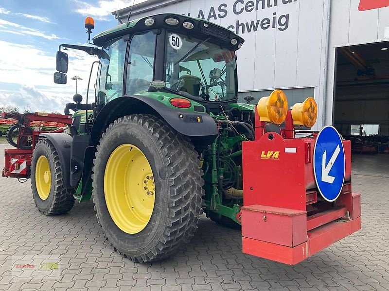 Traktor van het type John Deere 6110R Kommunal, Gebrauchtmaschine in Schwülper (Foto 5)