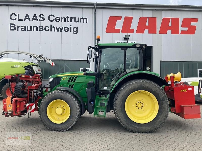 Traktor tipa John Deere 6110R Kommunal, Gebrauchtmaschine u Schwülper