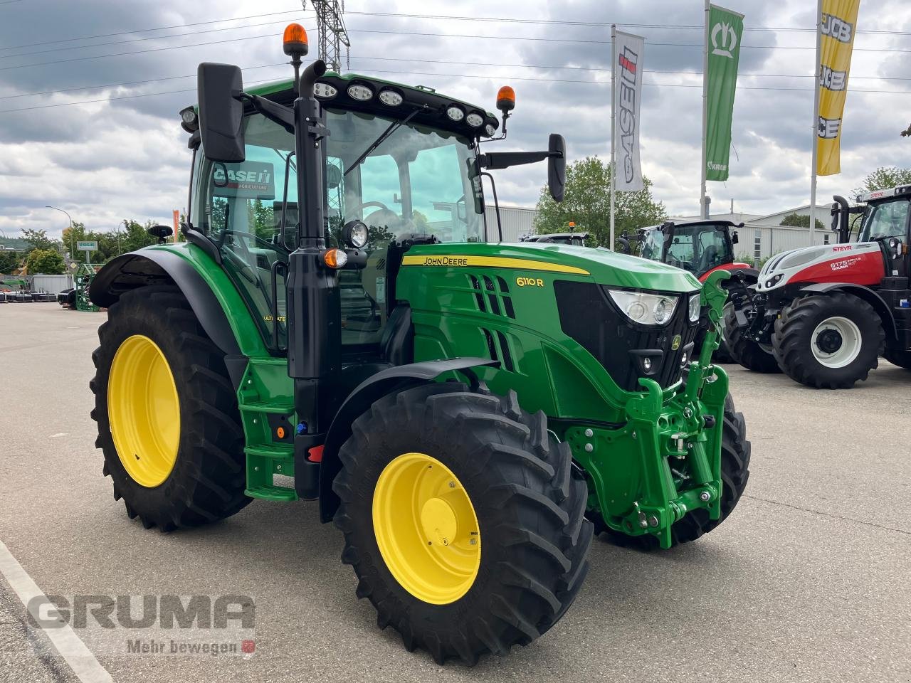 Traktor от тип John Deere 6110R Ultimate Edition, Gebrauchtmaschine в Friedberg-Derching (Снимка 3)