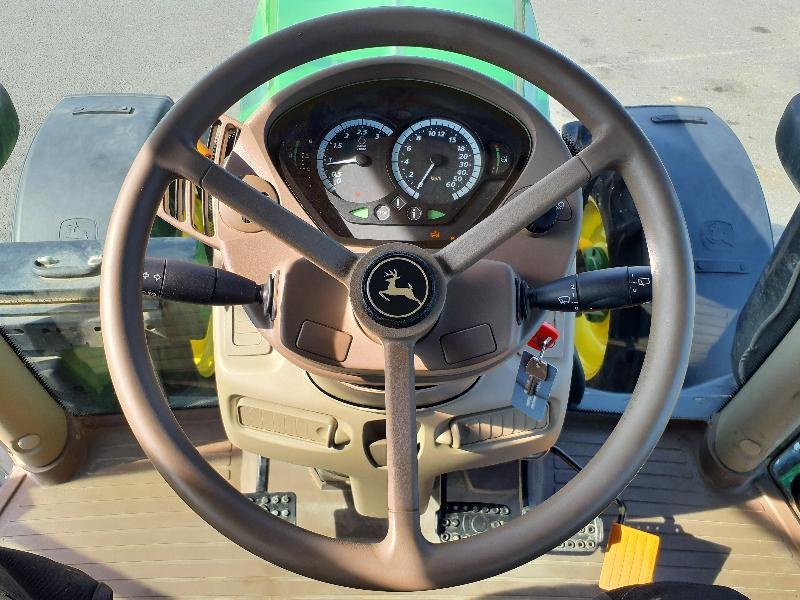 Traktor del tipo John Deere 6110R, Gebrauchtmaschine In COULONGES SUR L'AUTI (Immagine 9)