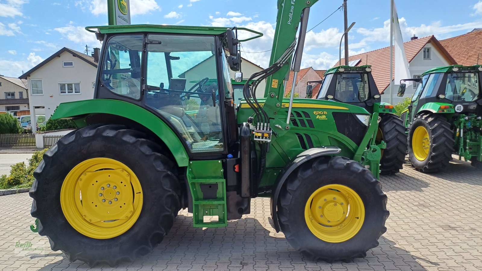 Traktor типа John Deere 6110R, Gebrauchtmaschine в Wolnzach (Фотография 7)