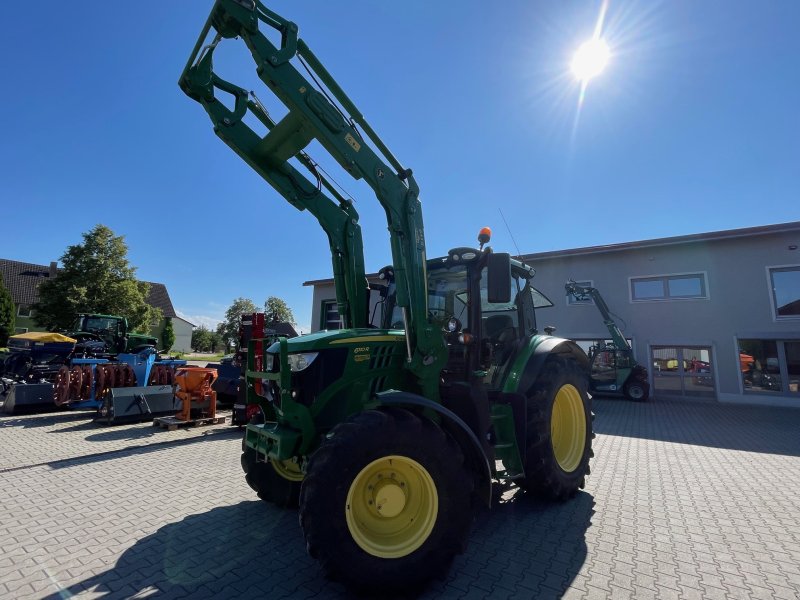 Traktor типа John Deere 6110R, Gebrauchtmaschine в Burglengenfeld (Фотография 1)