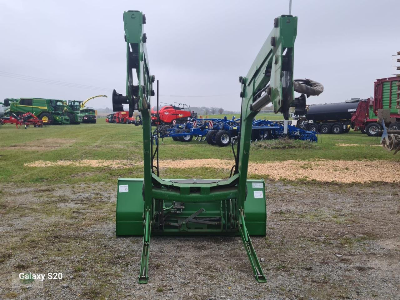 Traktor от тип John Deere 6110RC, Gebrauchtmaschine в Hofheim (Снимка 14)