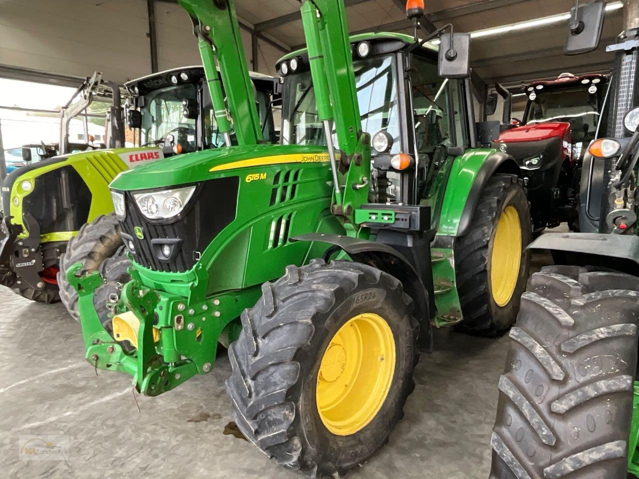 Traktor van het type John Deere 6115 M, Gebrauchtmaschine in Pfreimd (Foto 1)