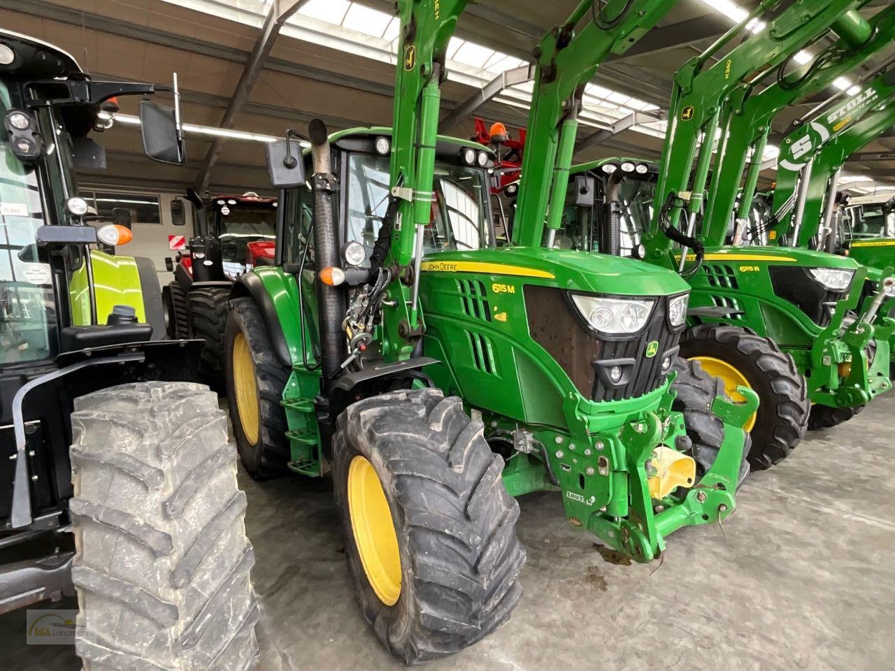 Traktor van het type John Deere 6115 M, Gebrauchtmaschine in Pfreimd (Foto 3)