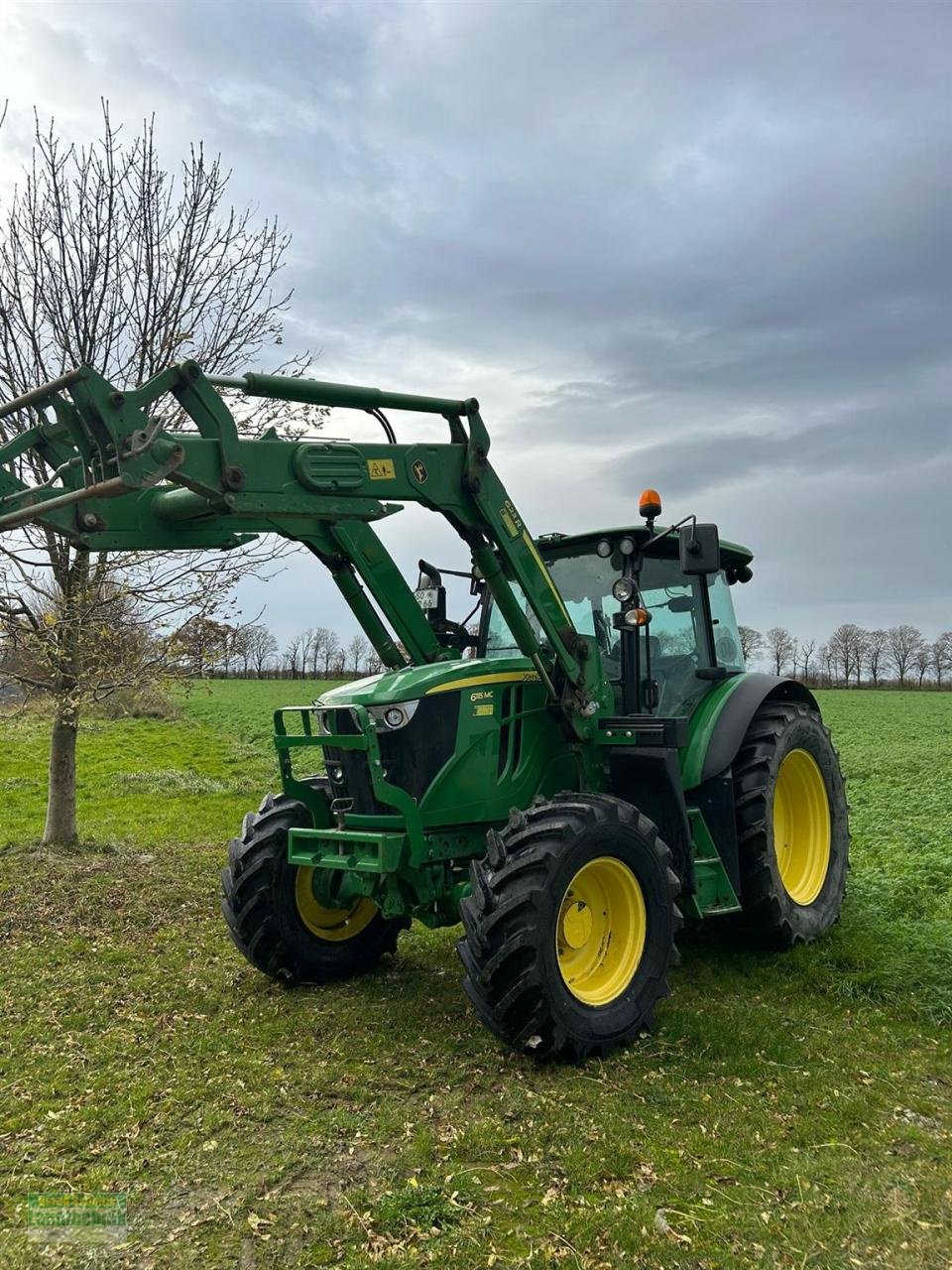 Traktor za tip John Deere 6115 MC, Gebrauchtmaschine u Büren (Slika 2)