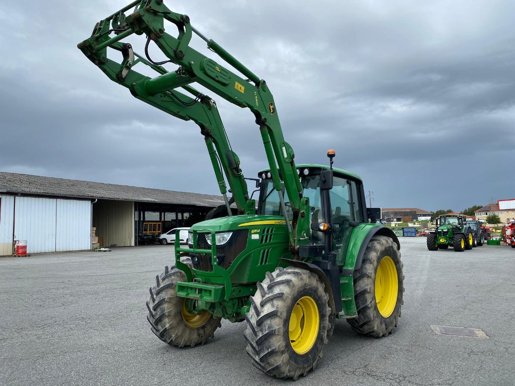 Traktor van het type John Deere 6115M, Gebrauchtmaschine in GUERET (Foto 1)