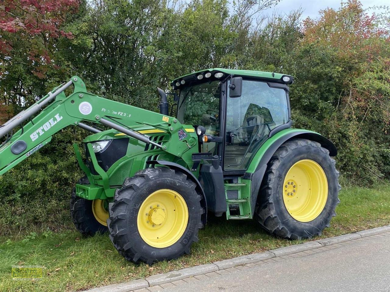 Traktor des Typs John Deere 6115R mit Stoll FZ30, Gebrauchtmaschine in Marsberg-Giershagen (Bild 2)