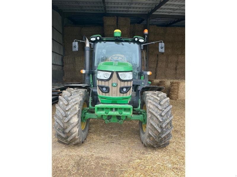 Traktor typu John Deere 6115R, Gebrauchtmaschine v LE PONT CHRETIEN (Obrázek 3)