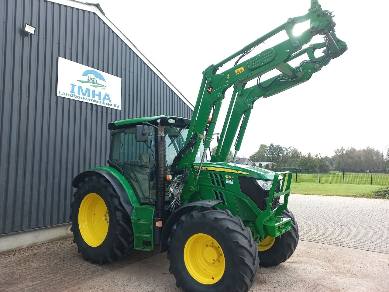 Traktor tip John Deere 6115R, Gebrauchtmaschine in Daarle (Poză 1)