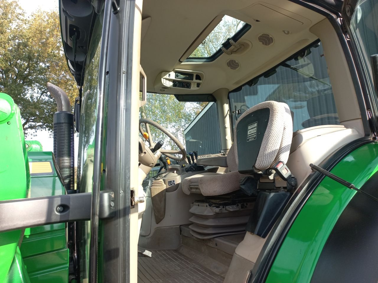 Traktor typu John Deere 6115R, Gebrauchtmaschine w Daarle (Zdjęcie 10)