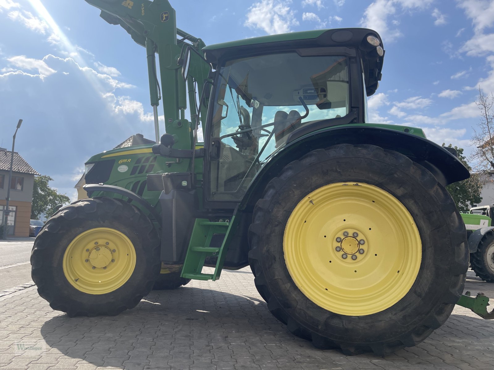 Traktor des Typs John Deere 6115R, Gebrauchtmaschine in Thalmässing (Bild 2)