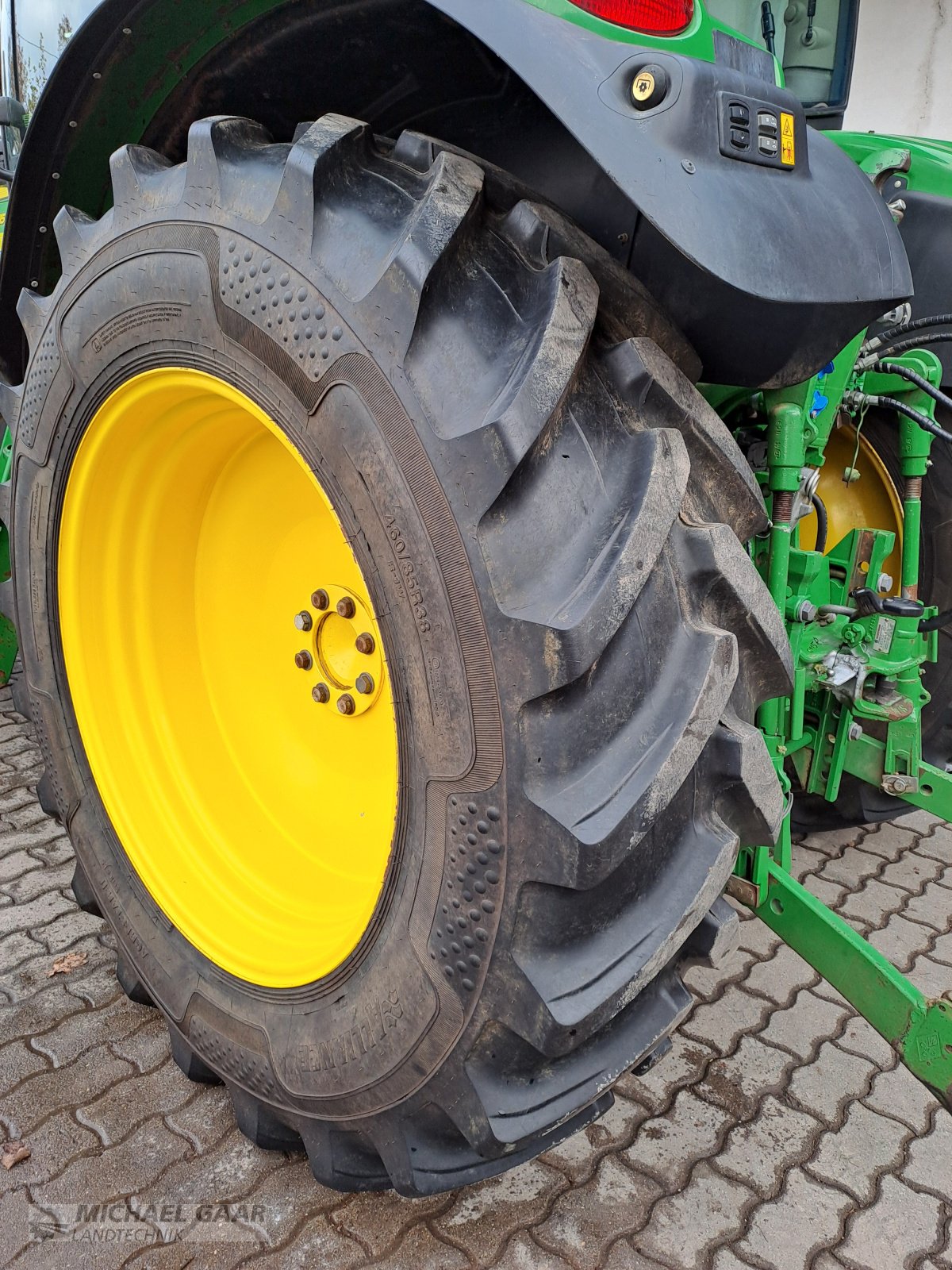 Traktor a típus John Deere 6115R, Gebrauchtmaschine ekkor: Höhenkirchen-Siegertsbrunn (Kép 11)