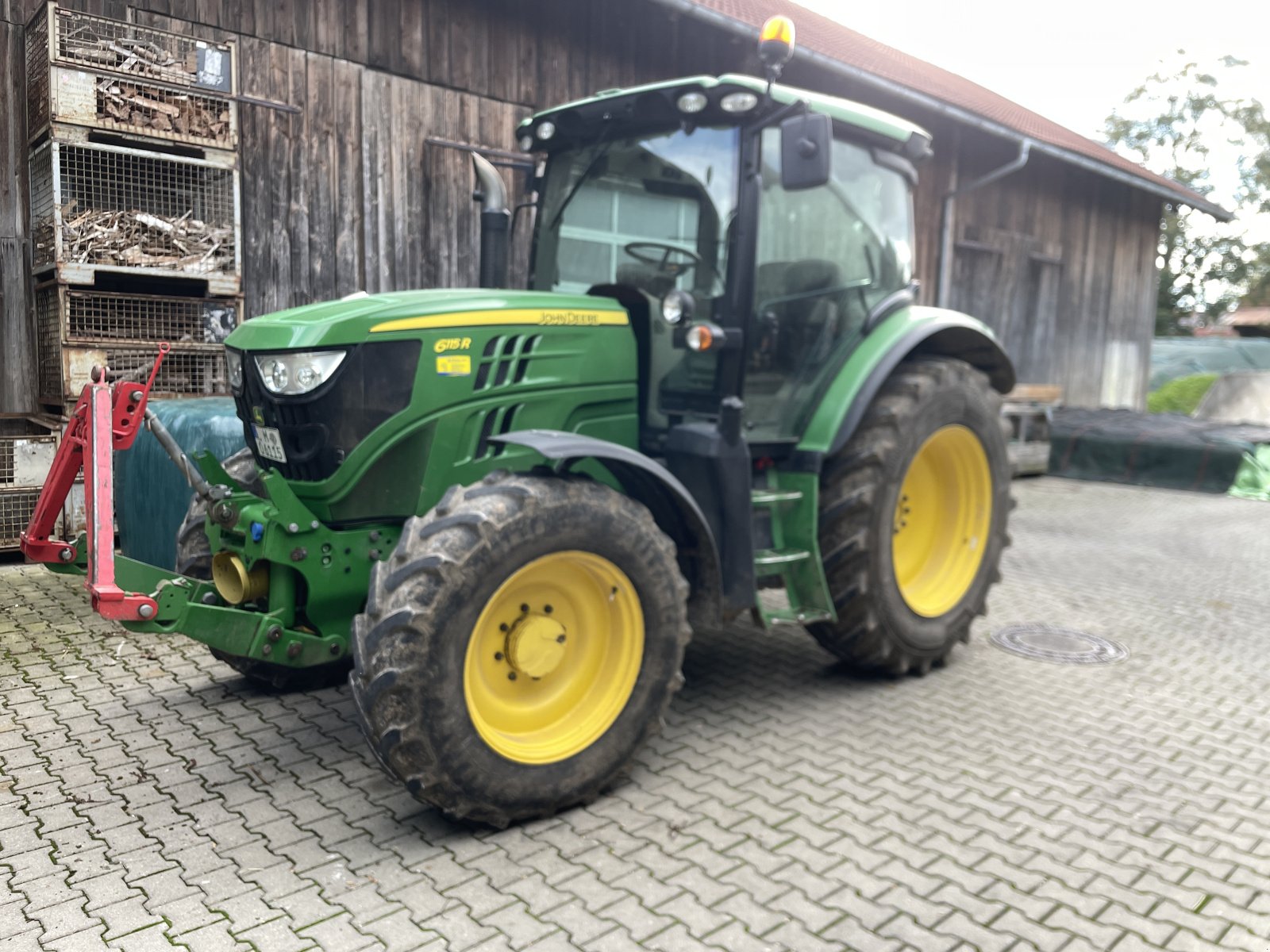 Traktor typu John Deere 6115R, Gebrauchtmaschine w Siegertsbrunn (Zdjęcie 1)