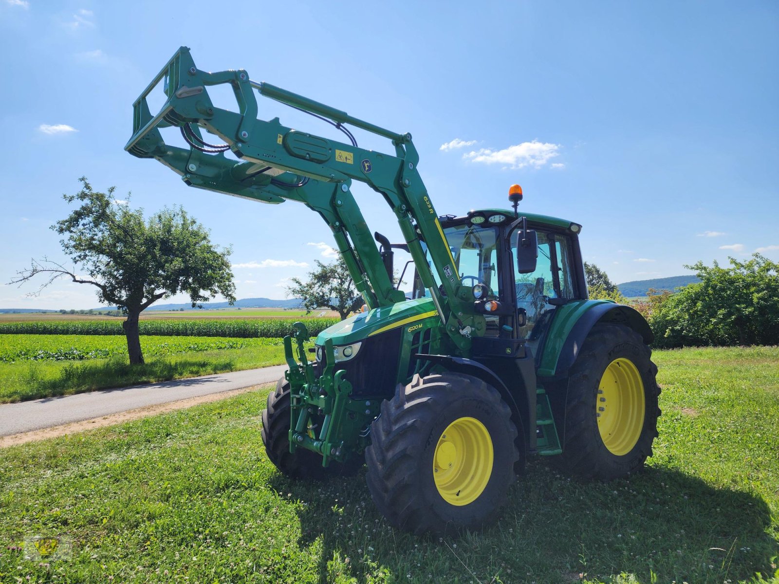 Traktor typu John Deere 6120 M AutoPowr AutoTrac Frontlader, Gebrauchtmaschine v Willanzheim (Obrázok 2)