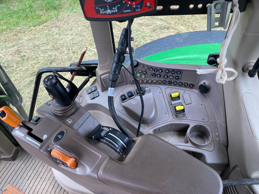 Traktor a típus John Deere 6120 M AUTOTRAC . CHARGEUR, Gebrauchtmaschine ekkor: UZERCHE (Kép 9)