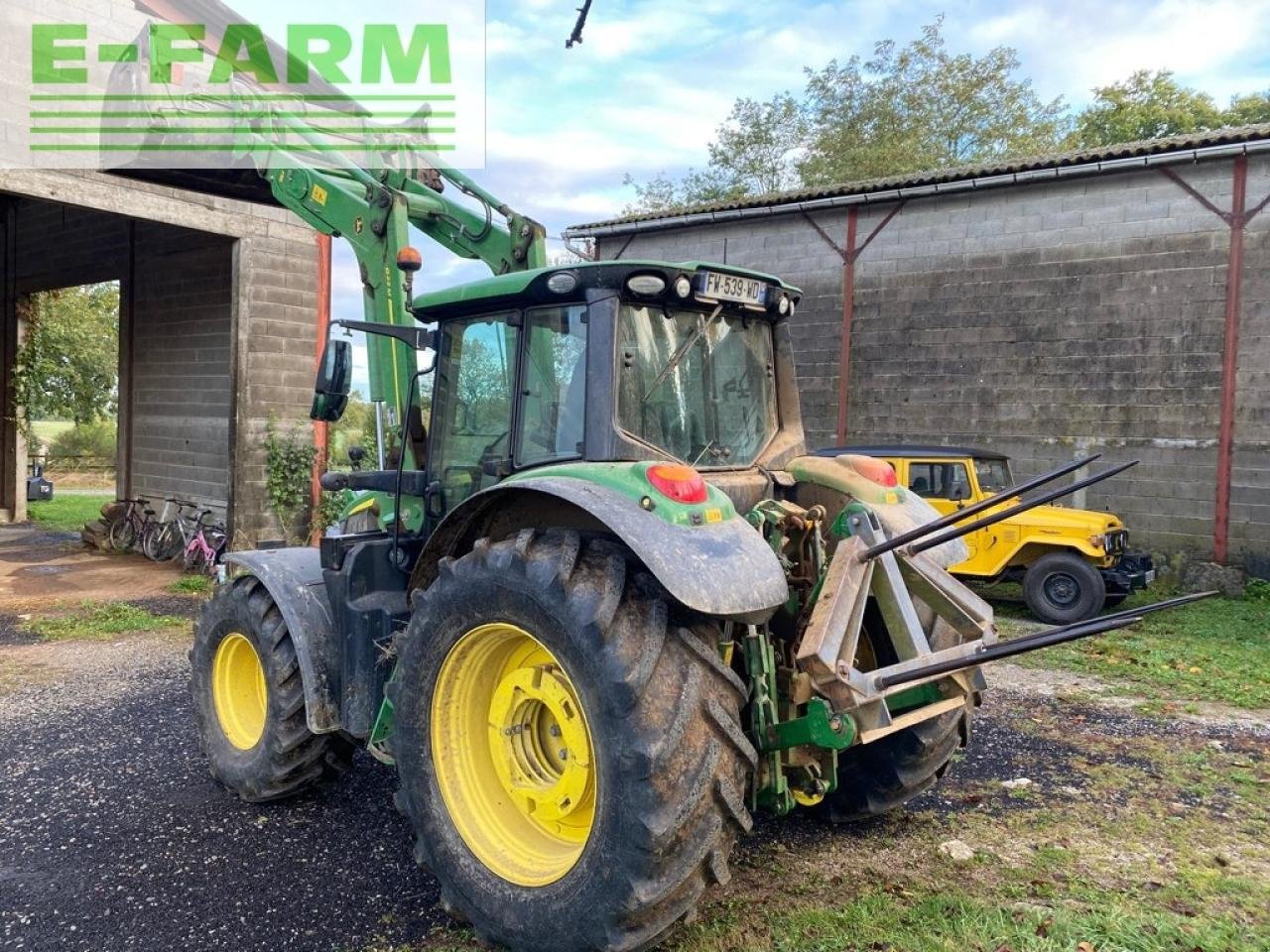 Traktor Türe ait John Deere 6120 m, Gebrauchtmaschine içinde Ytrac (resim 4)