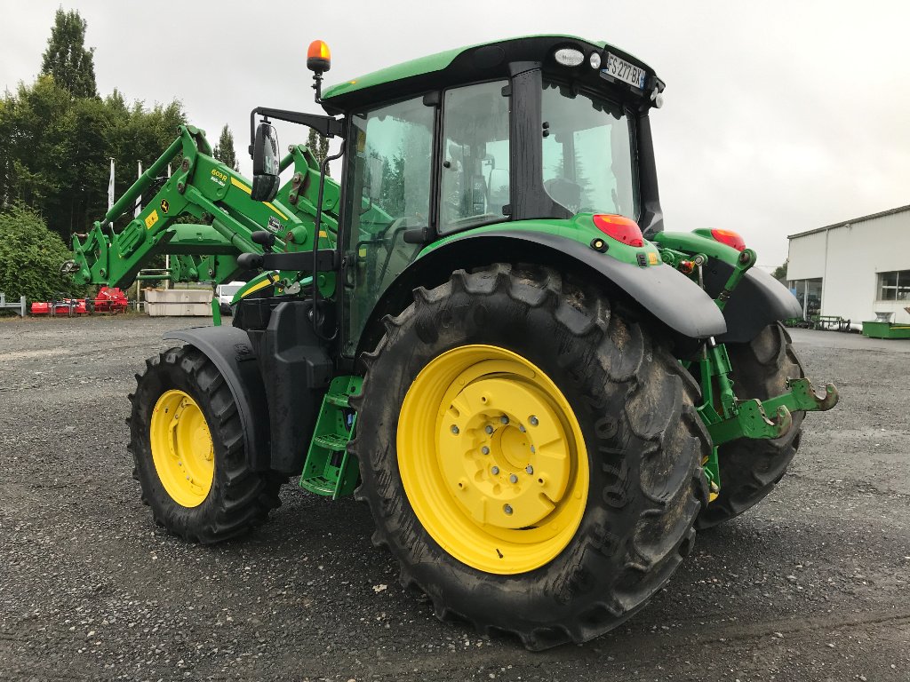 Traktor del tipo John Deere 6120 M, Gebrauchtmaschine en UZERCHE (Imagen 3)