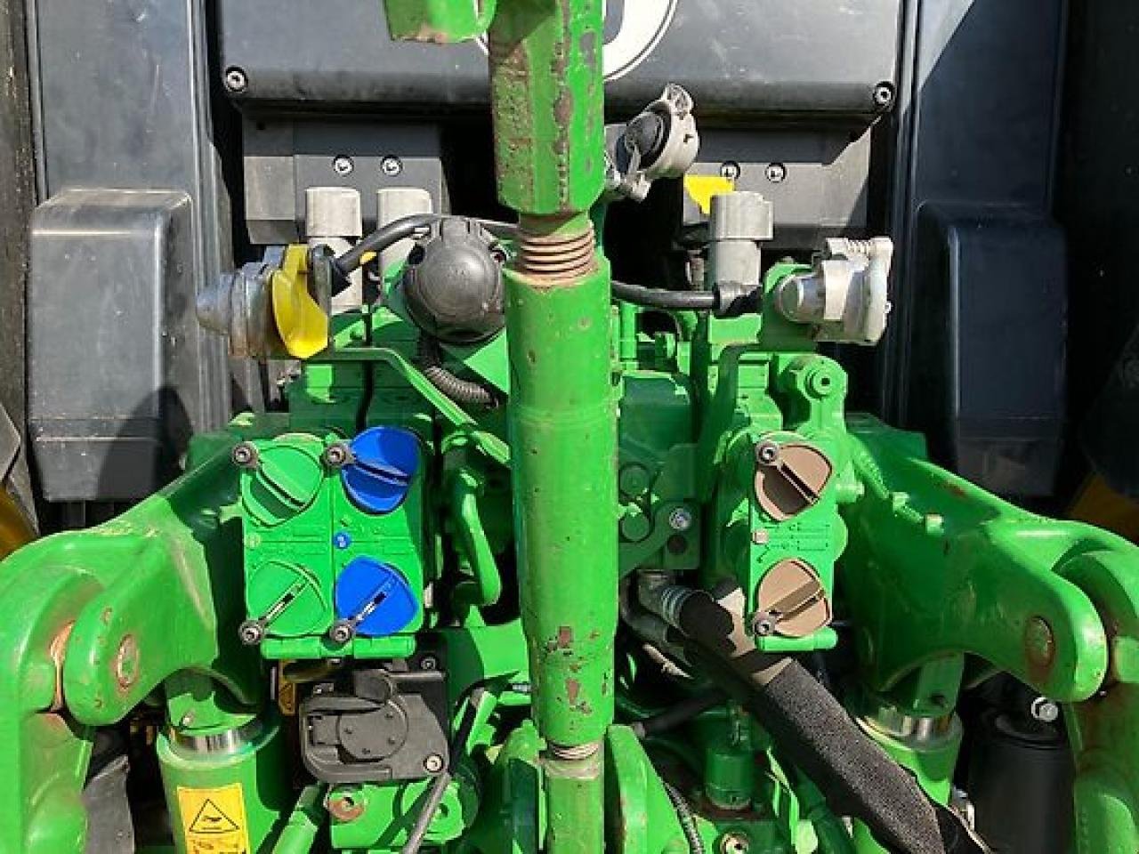 Traktor typu John Deere 6120 M, Gebrauchtmaschine w Könnern (Zdjęcie 18)