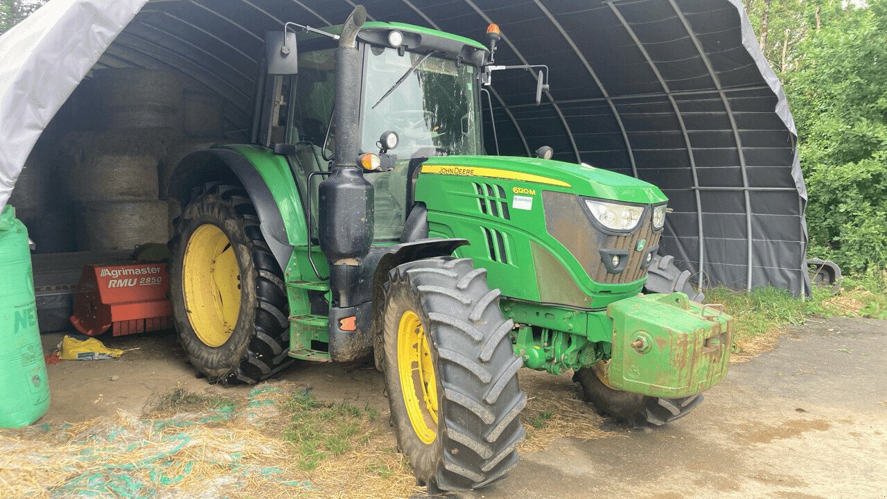 Traktor des Typs John Deere 6120 M, Gebrauchtmaschine in PONTIVY (Bild 2)