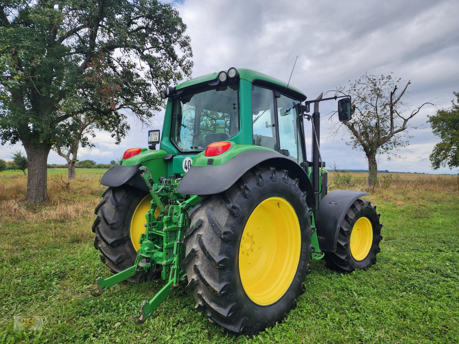 Traktor of the type John Deere 6120 Premium, Gebrauchtmaschine in Willanzheim (Picture 3)