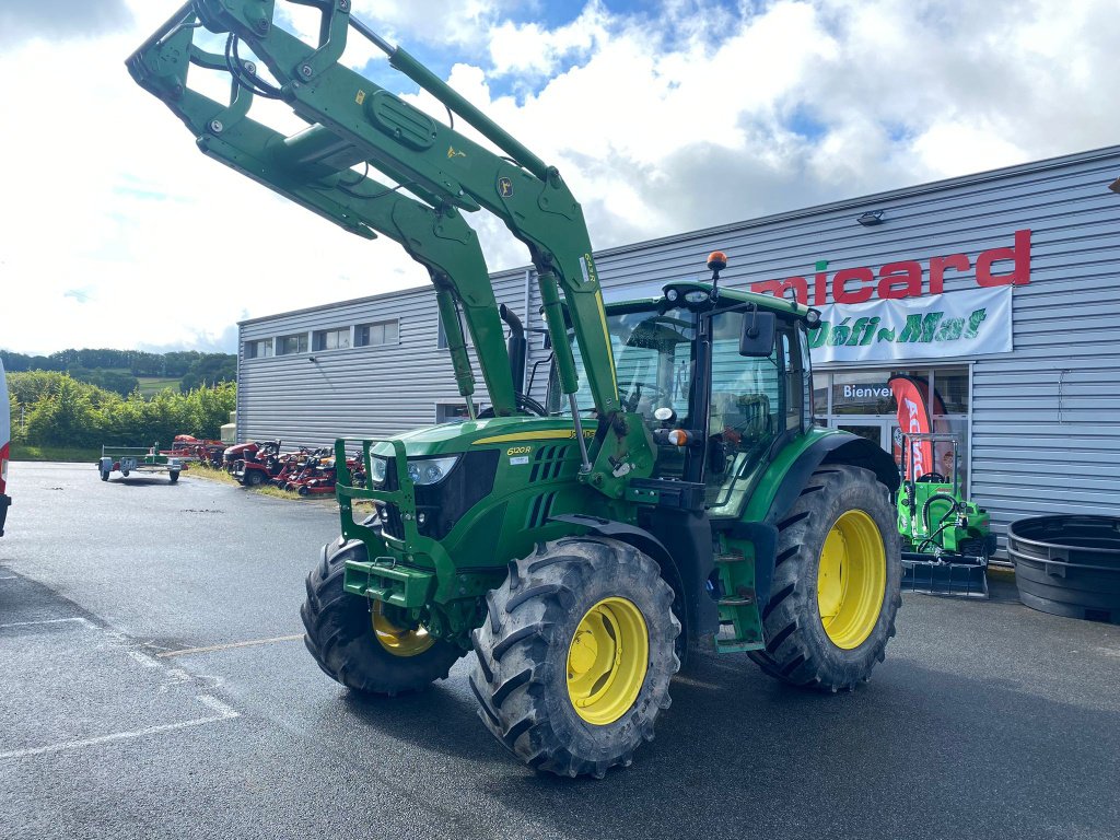 Traktor typu John Deere 6120 R, Gebrauchtmaschine w AUBUSSON (Zdjęcie 1)