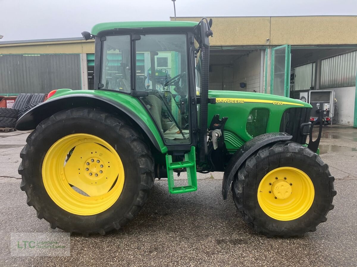 Traktor typu John Deere 6120 SE, Gebrauchtmaschine v Herzogenburg (Obrázek 7)