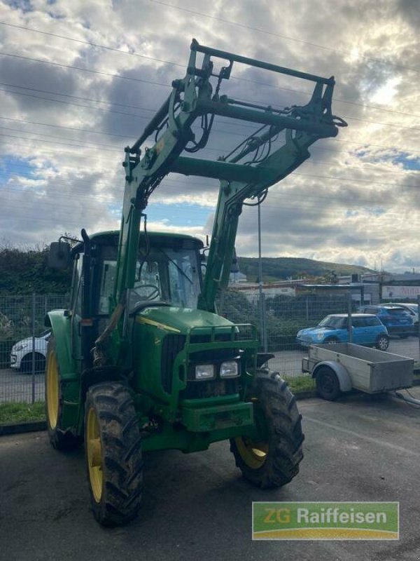 Traktor des Typs John Deere 6120 SE, Gebrauchtmaschine in Weil am Rhein-Haltingen (Bild 2)