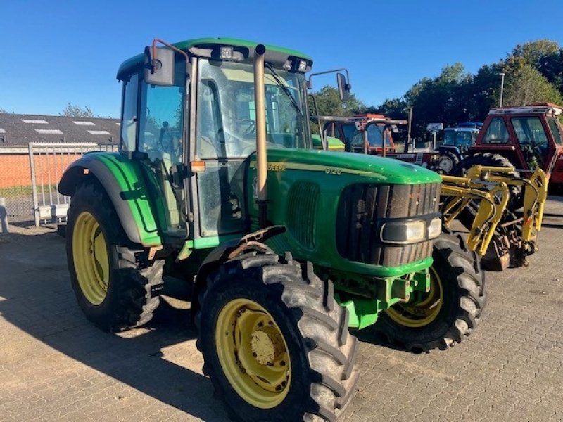 Traktor van het type John Deere 6120, Gebrauchtmaschine in Børkop (Foto 2)