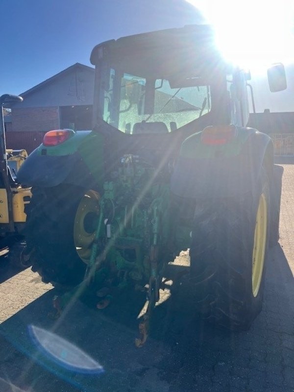 Traktor van het type John Deere 6120, Gebrauchtmaschine in Børkop (Foto 4)