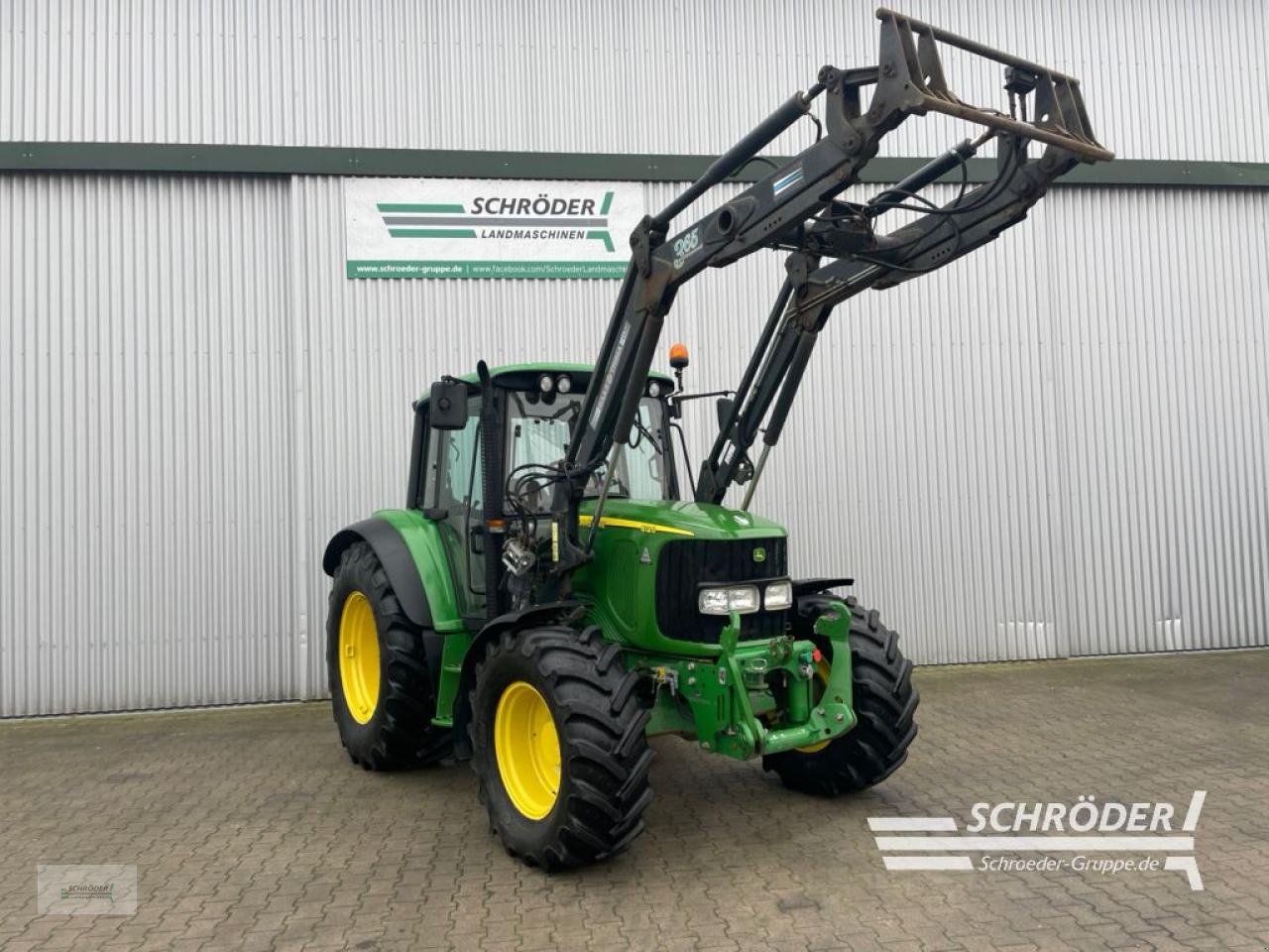 Traktor du type John Deere 6120, Gebrauchtmaschine en Wildeshausen (Photo 1)