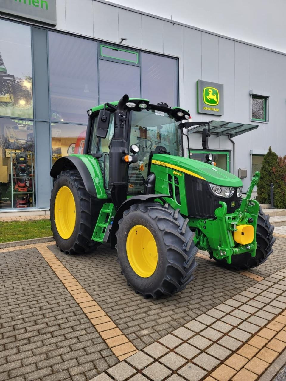 Traktor tip John Deere 6120M AQ+ Demo, Gebrauchtmaschine in Niederkirchen (Poză 2)