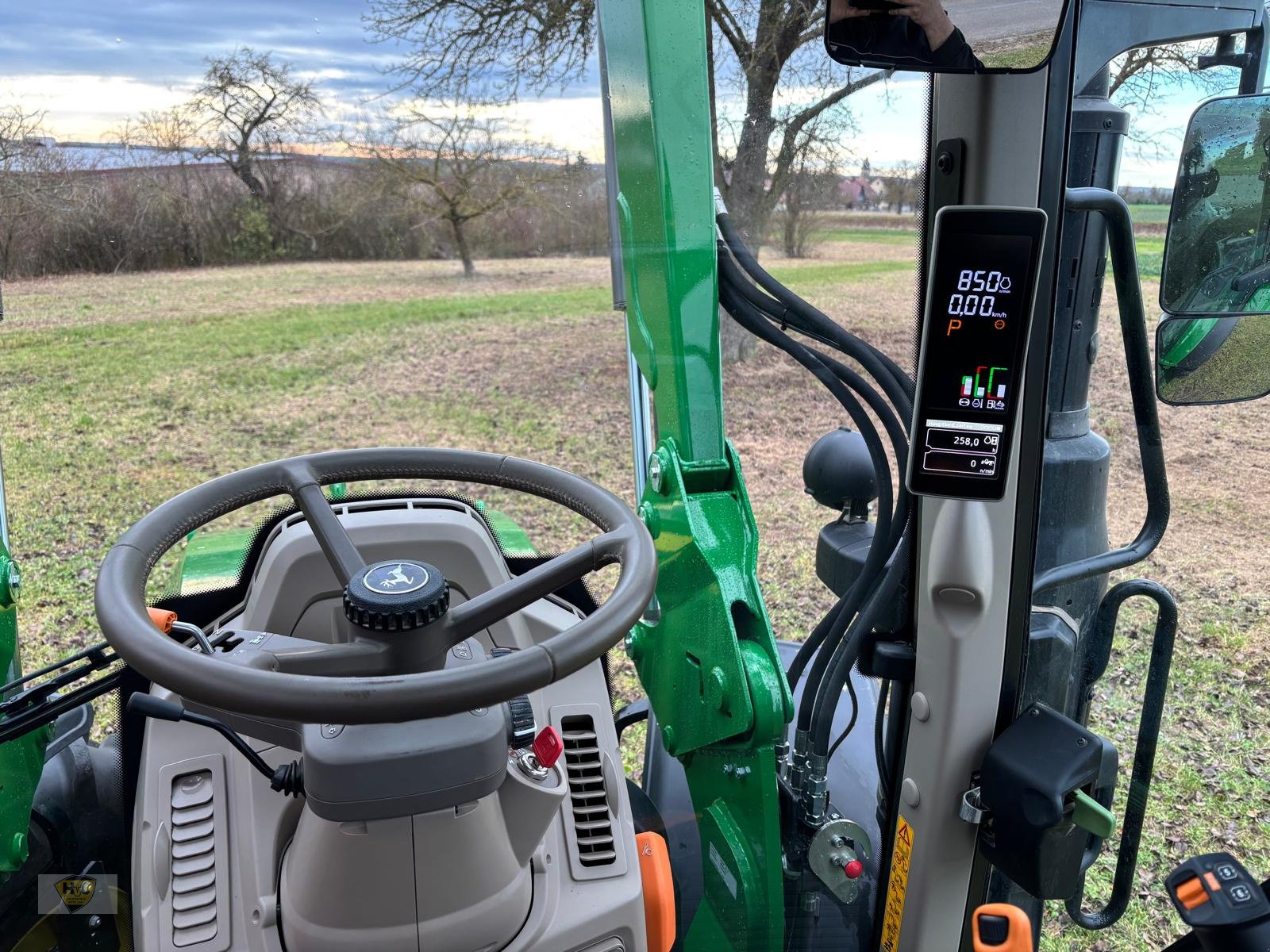 Traktor del tipo John Deere 6120M AutoPowr Frontlader, Gebrauchtmaschine In Willanzheim (Immagine 9)