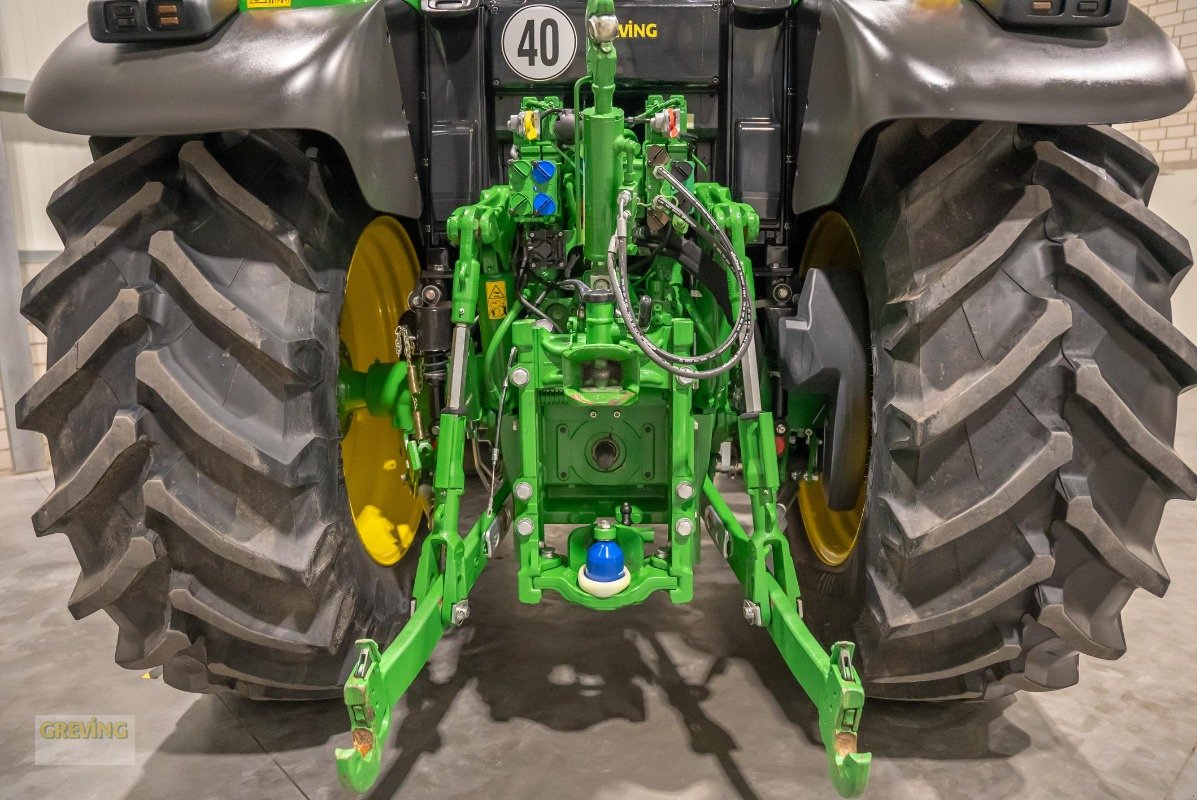 Traktor of the type John Deere 6120M *Garantieverlängerung*, Gebrauchtmaschine in Ahaus (Picture 8)