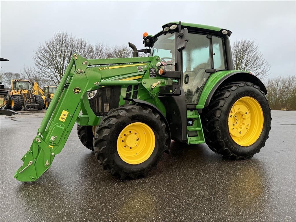 Traktor del tipo John Deere 6120M KUN 2900 TIMER!, Gebrauchtmaschine In Nørager (Immagine 2)