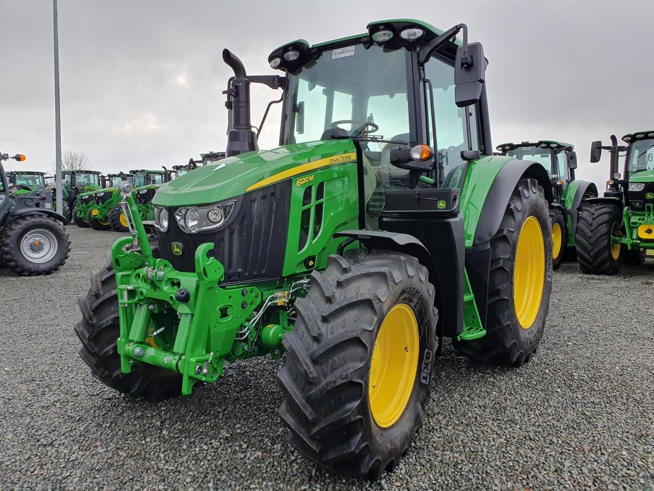 Traktor от тип John Deere 6120M PQ+ DEMO, Gebrauchtmaschine в Zweibrücken (Снимка 1)