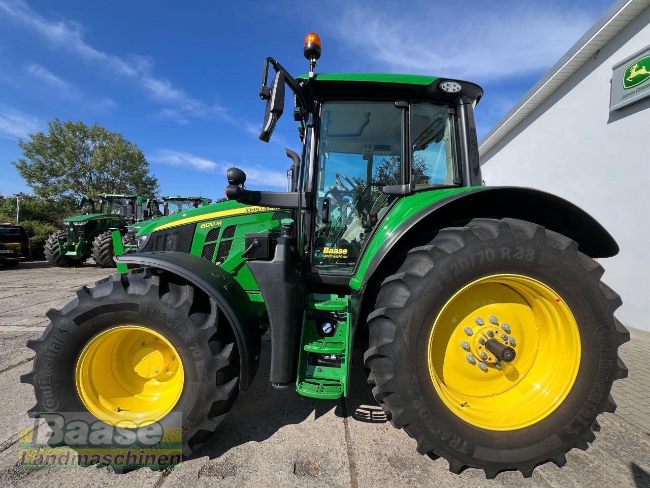 Traktor van het type John Deere 6120M Stufenlos + Frontlader JD 603M, Gebrauchtmaschine in Holthof (Foto 4)