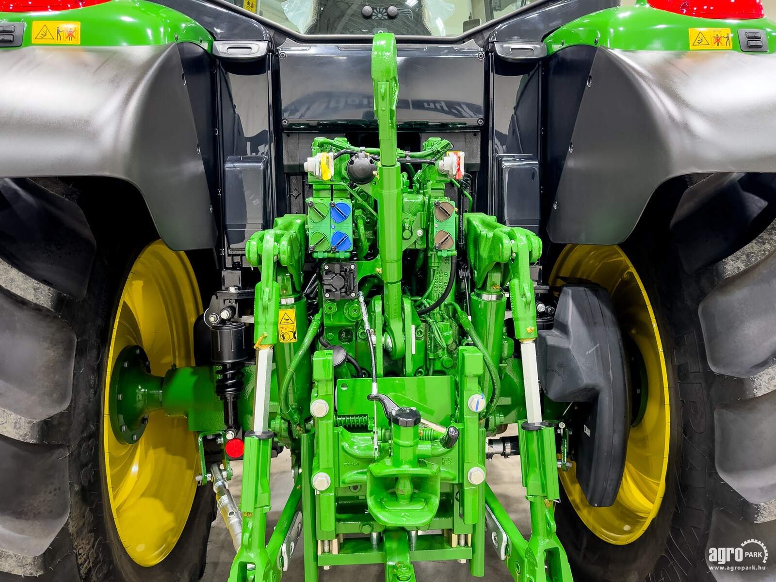 Traktor Türe ait John Deere 6120M TLS, Gebrauchtmaschine içinde Csengele (resim 7)