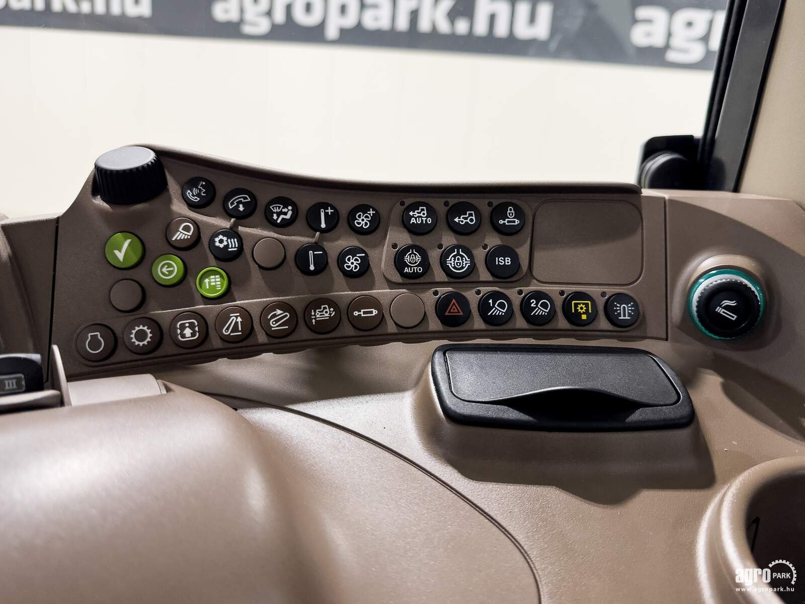 Traktor Türe ait John Deere 6120M TLS, Gebrauchtmaschine içinde Csengele (resim 20)