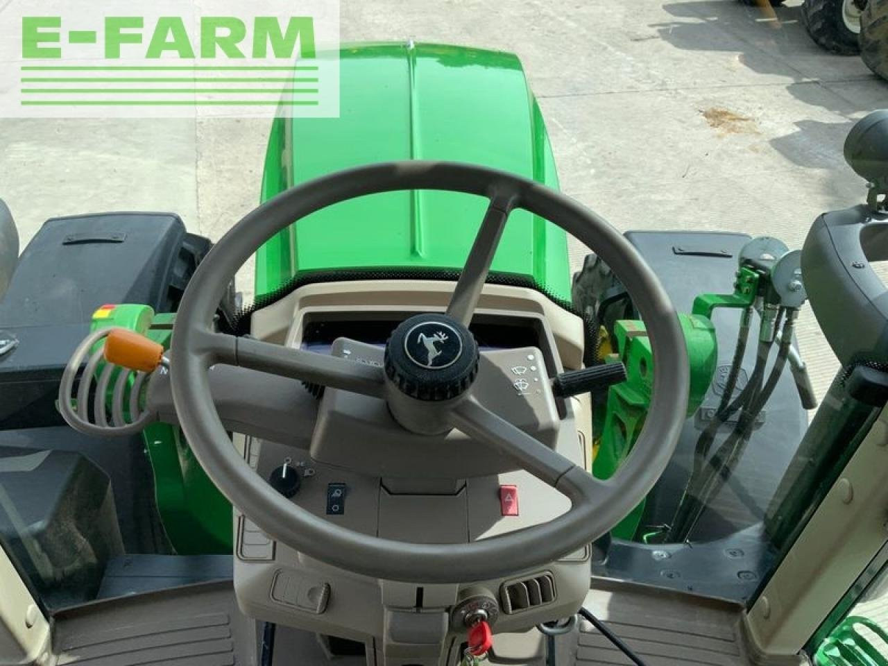 Traktor tipa John Deere 6120m tractor (st19365), Gebrauchtmaschine u SHAFTESBURY (Slika 23)