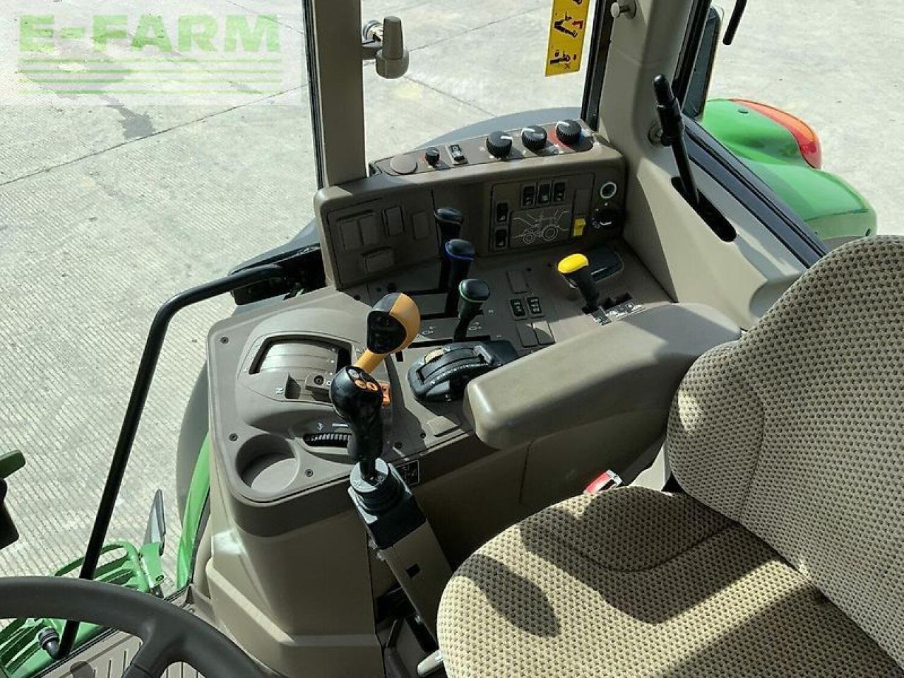 Traktor del tipo John Deere 6120m tractor (st19365), Gebrauchtmaschine In SHAFTESBURY (Immagine 20)