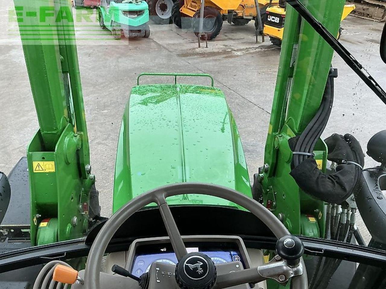 Traktor des Typs John Deere 6120m tractor (st21835), Gebrauchtmaschine in SHAFTESBURY (Bild 21)